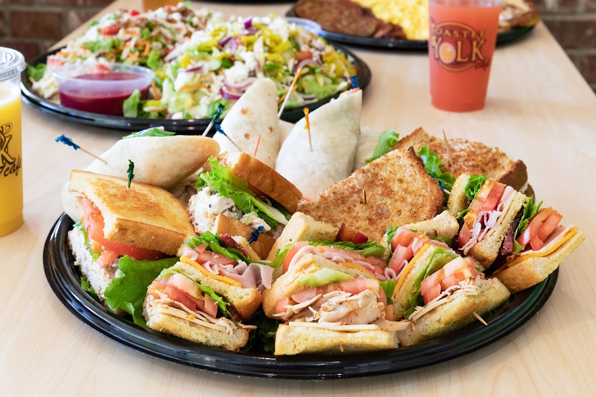 The Toasted Yolk Cafe Photos 2